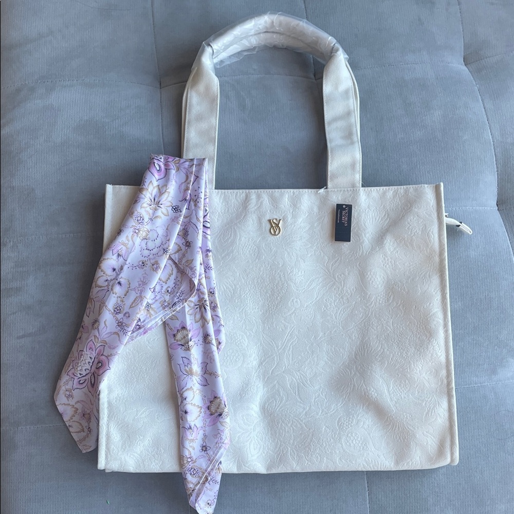 Victoria's Secret White Tote with Lavender Scarf